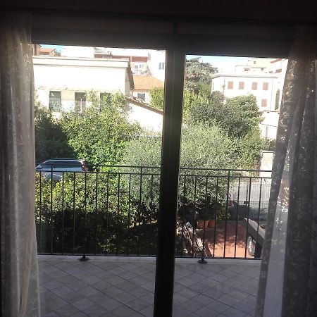 Casa Rosa Lägenhet Rom Exteriör bild